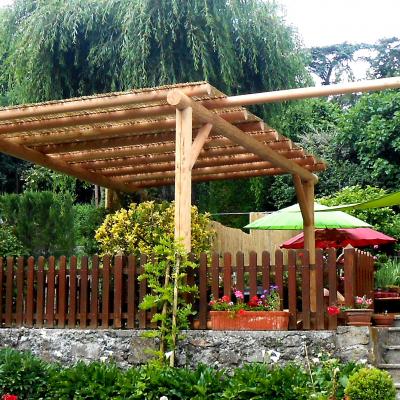 pergola bois ronds